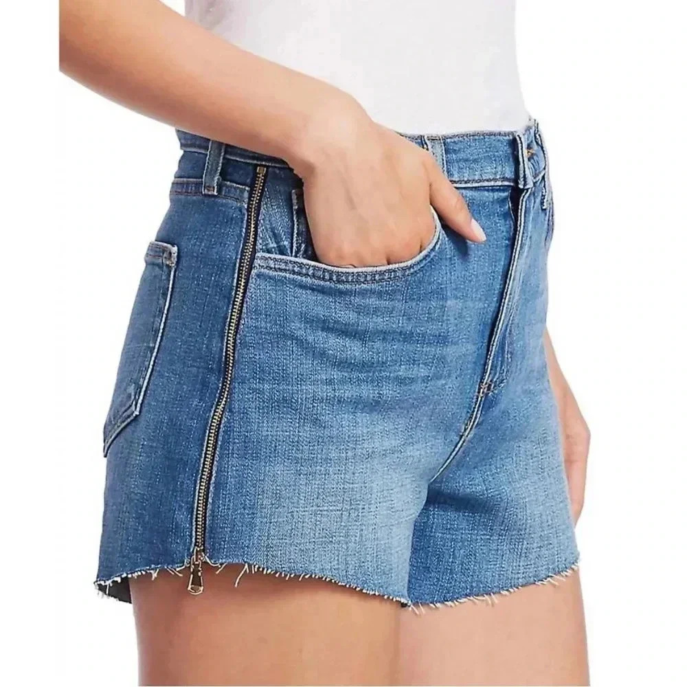 L’AGENCE NWT High Rise Side Zip Ryland Denim Shorts Cut Off Sydney 27 Stretch - Picture 1 of 8